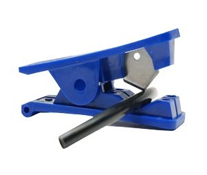 Нож для резки полиамидной трубки BlackStone «CU»